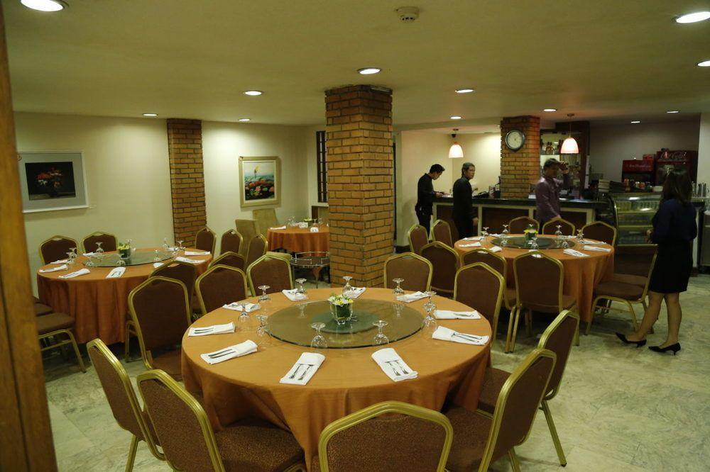 Villa Caceres Hotel Naga  Ngoại thất bức ảnh