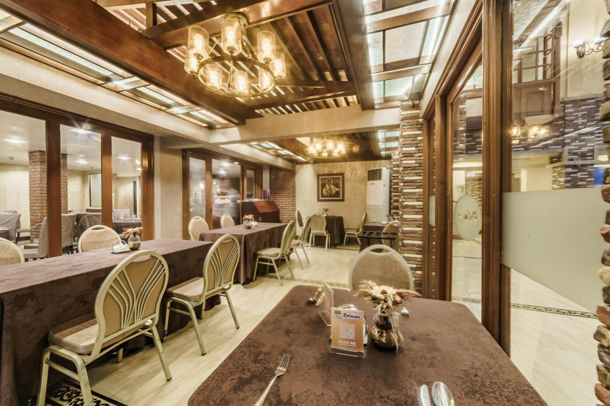 Villa Caceres Hotel Naga  Ngoại thất bức ảnh
