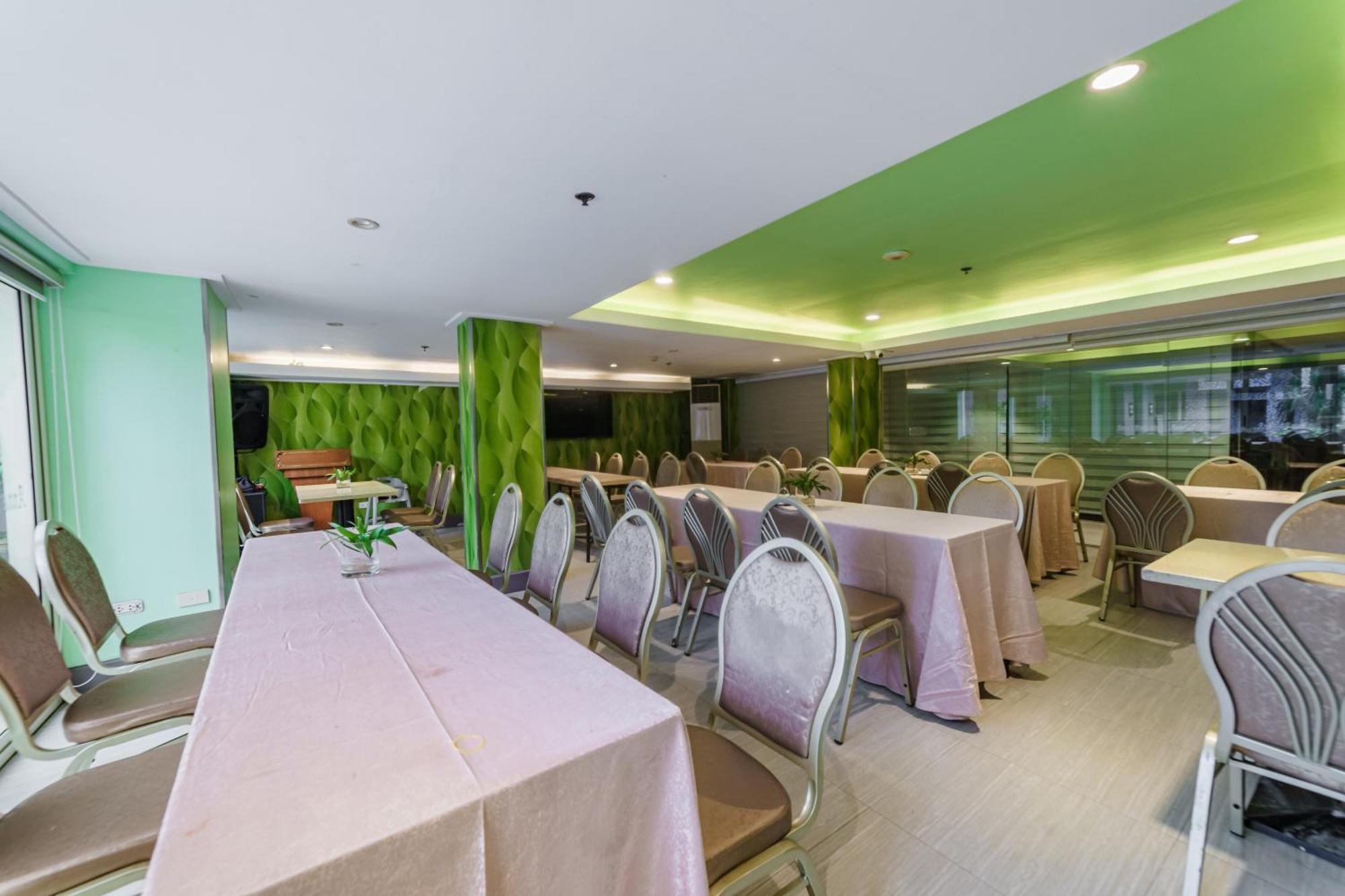 Villa Caceres Hotel Naga  Ngoại thất bức ảnh